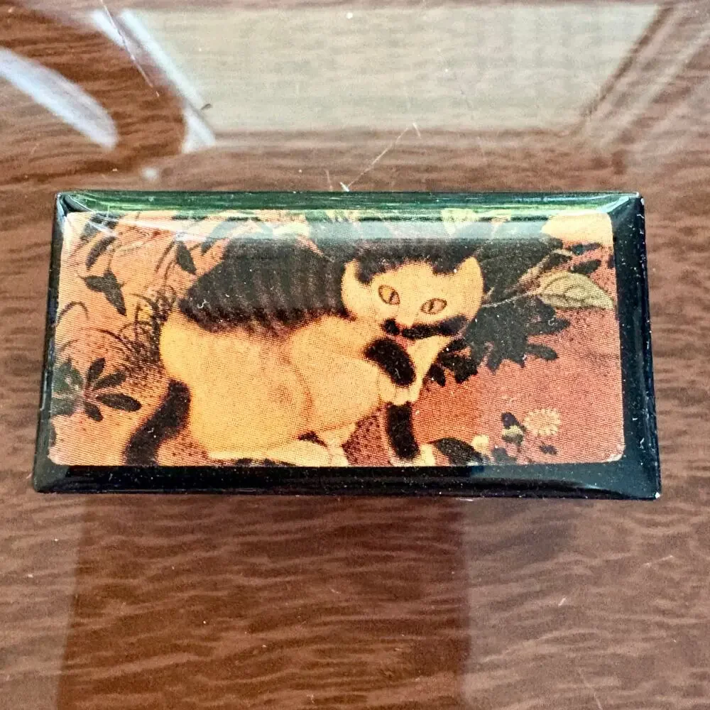 Vintage Mini Cat Trinket Box – Black Lacquered Box with Cat Artwork